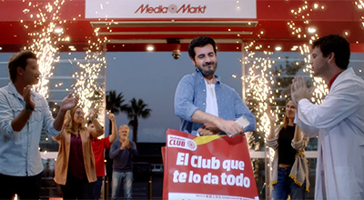 claudio larrea advertising